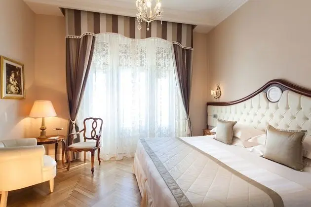 Executive Tek Büyük veya İki Ayrı Yataklı Oda