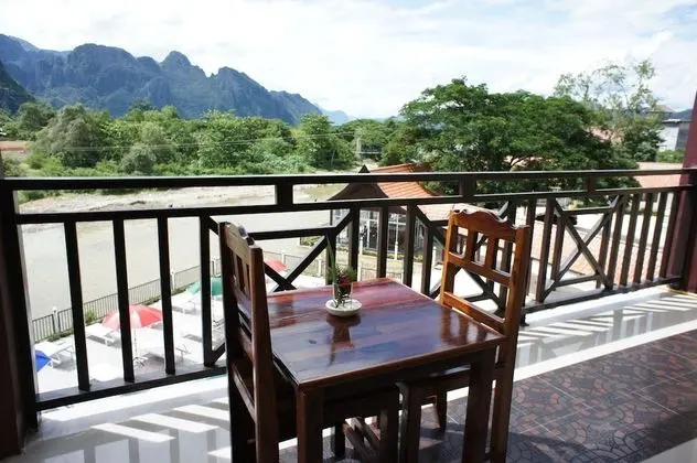 İki Ayrı Yataklı Oda, Balkon