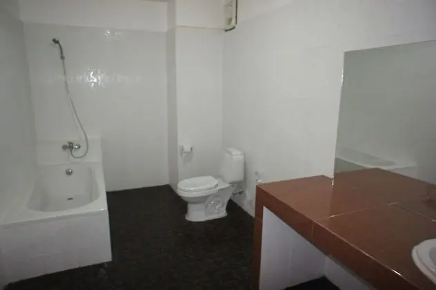 Tek Büyük Yataklı Oda, Balkon