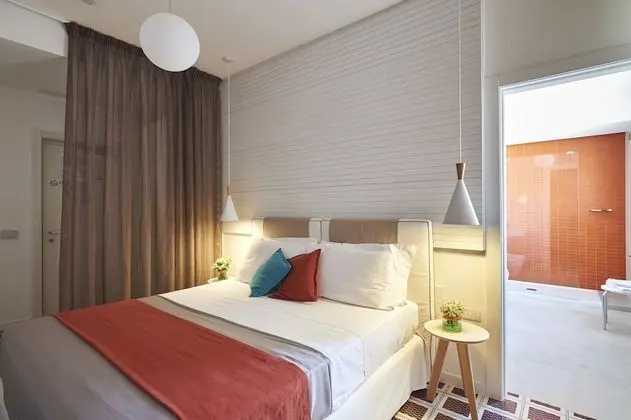 Comfort Tek Büyük Yataklı Oda