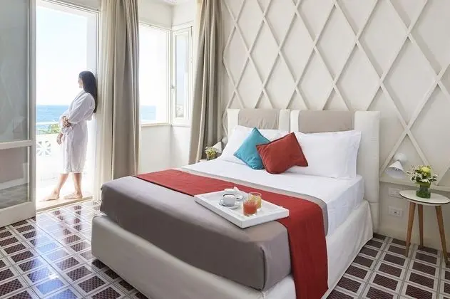 Superior Üç Kişilik Oda, Deniz Manzaralı