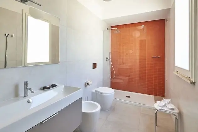 Superior Üç Kişilik Oda, Deniz Manzaralı