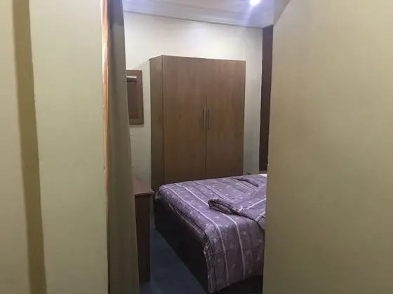 Tek Kişilik Oda, Sigara İçilmez
