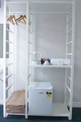Basic Tek Büyük Yataklı Oda