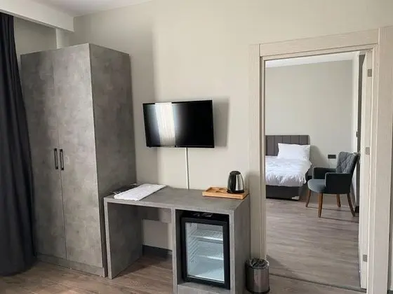 Geniş Aile Odası, Deniz ve Şehir Manzaralı, Balkonsuz