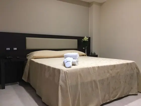 Tek Büyük Yataklı Oda, 1 Çift Kişilik Yatak, Sigara İçilmez, Avlu Manzaralı