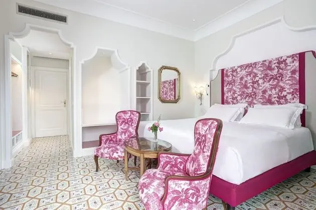 Classic Tek Büyük veya İki Ayrı Yataklı Oda, Balkon, Şehir Manzaralı