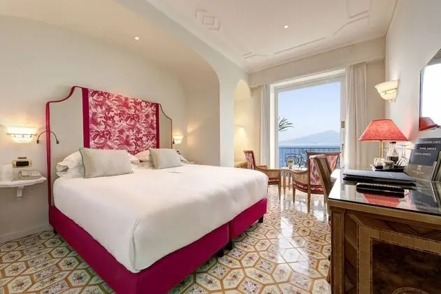 Premier Tek Büyük veya İki Ayrı Yataklı Oda, Balkon, Deniz Manzaralı