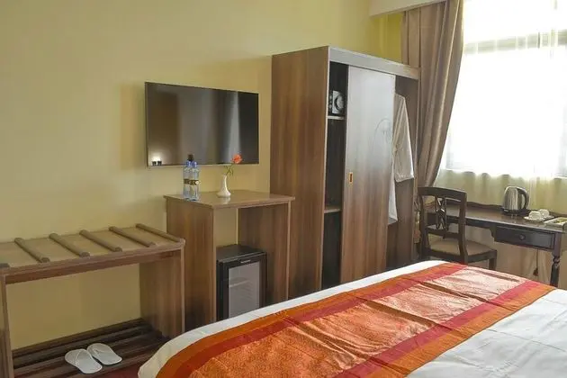 Standard Tek Büyük Yataklı Oda