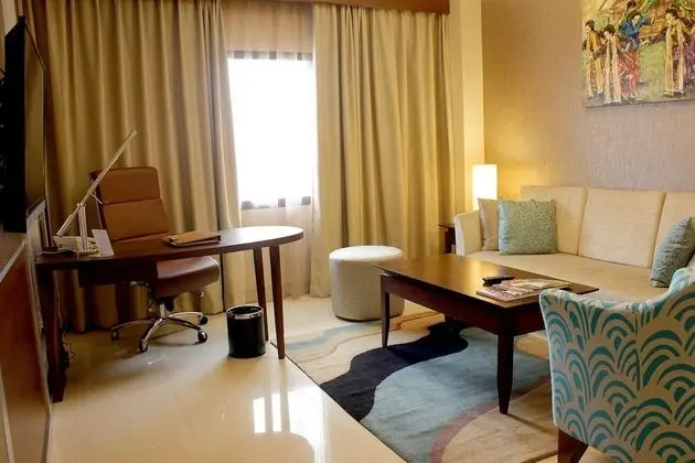 Grand Executive Suite