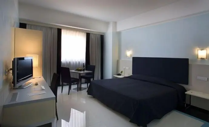 Standard Tek Büyük veya İki Ayrı Yataklı Oda