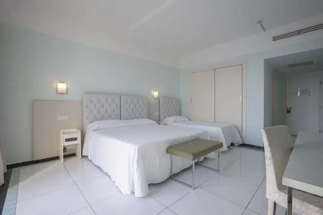 Standard Tek Büyük veya İki Ayrı Yataklı Oda