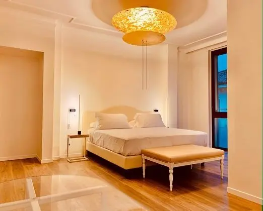 Exclusive Stüdyo Süit