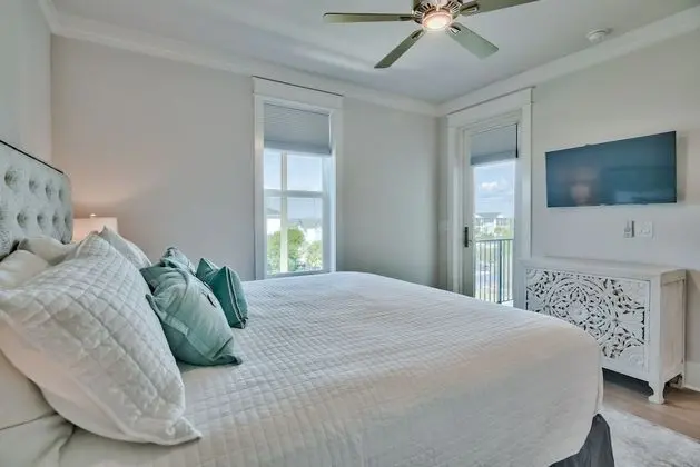 Ev (Grand Sandpiper Chateau | Golf Cart |)