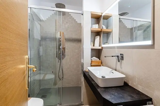 Deluxe Tek Büyük Yataklı Oda, Balkon