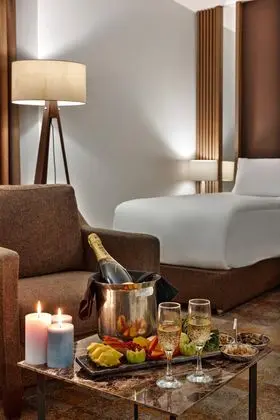 https://images.etstur.com/imgproxy/resize/2560x1440/files/images/hotelImages/etsrooms/514597/Grand_Sapphire_City_Hotel_20260429125547_2.jpg