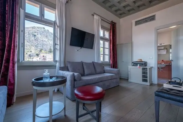 Executive Suite with Sea View