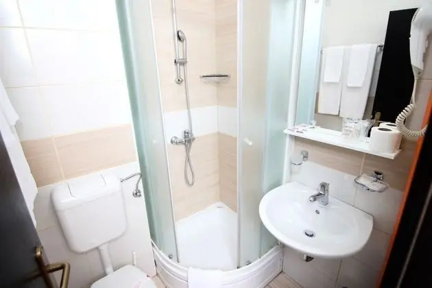 Superior Tek Büyük veya İki Ayrı Yataklı Oda, Sigara İçilmez, Şehir Manzaralı