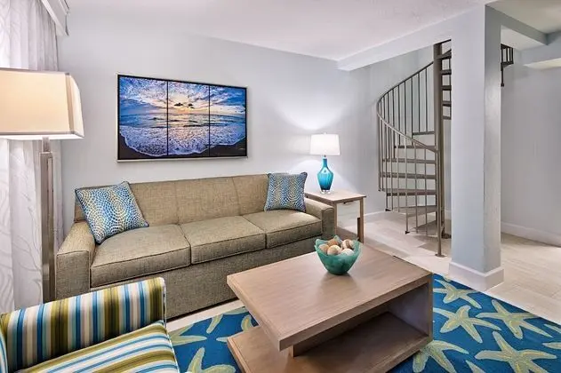 1 Bedroom Street View
