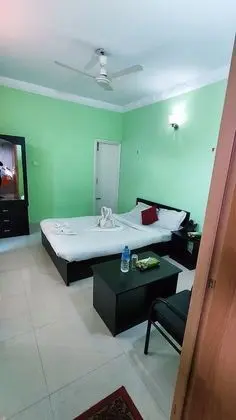 Deluxe Tek Büyük Yataklı Oda, 1 Yatak Odası, Balkon, Tepe Manzaralı
