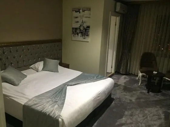 Standart Oda, Şehir Manzaralı