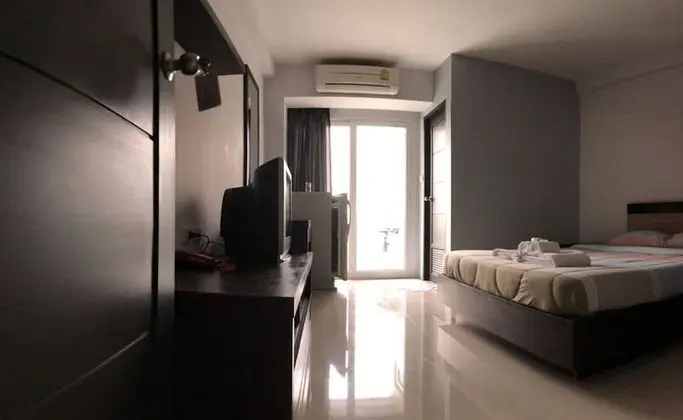 Standard Tek Büyük Yataklı Oda