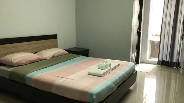 Standard Tek Büyük Yataklı Oda