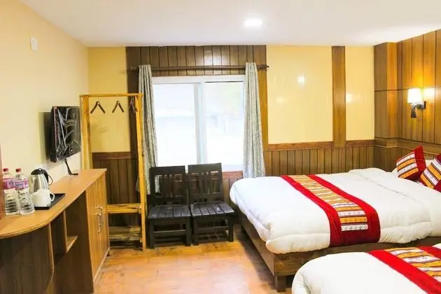 Deluxe İki Ayrı Yataklı Oda, Tepe Manzaralı