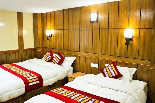 Deluxe İki Ayrı Yataklı Oda, Tepe Manzaralı