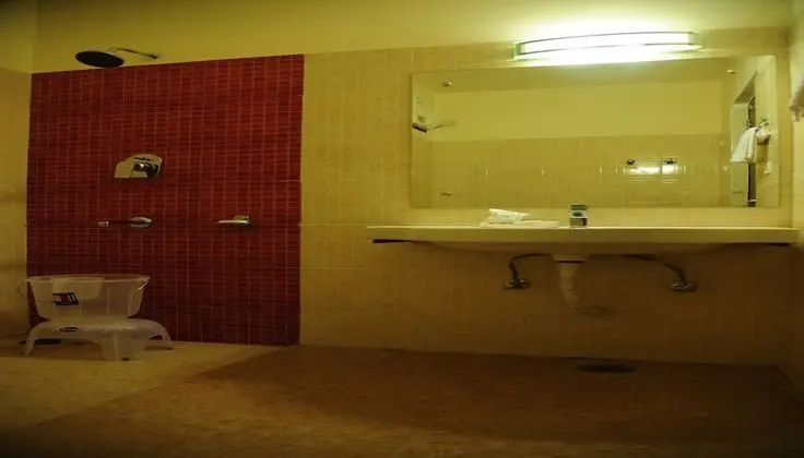 Executive Üç Kişilik Oda