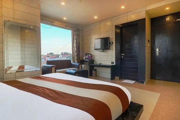 Premium Tek Büyük Yataklı Oda, 1 En Büyük (King) Boy Yatak, Engellilere Uygun, Sigara İçilmez