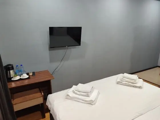 Classic Tek Büyük Yataklı Oda