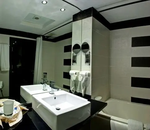 Executive Tek Büyük Yataklı Oda