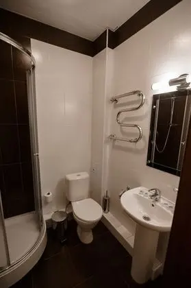 Tek Büyük Yataklı Oda, 1 Çift Kişilik Yatak