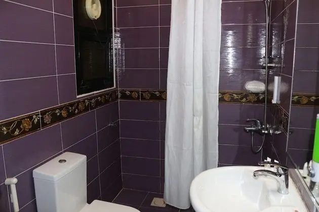 Üç Kişilik Oda