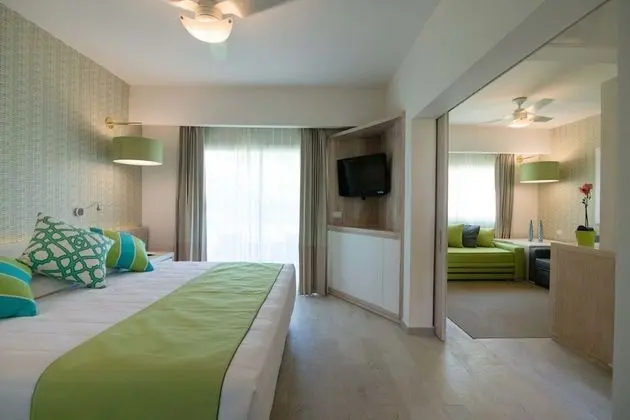 Family Suite, 1 Bedroom, Garden View