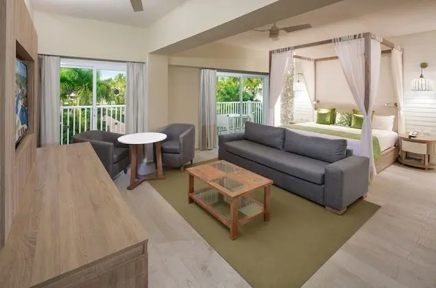 Suite (RENOVATED)