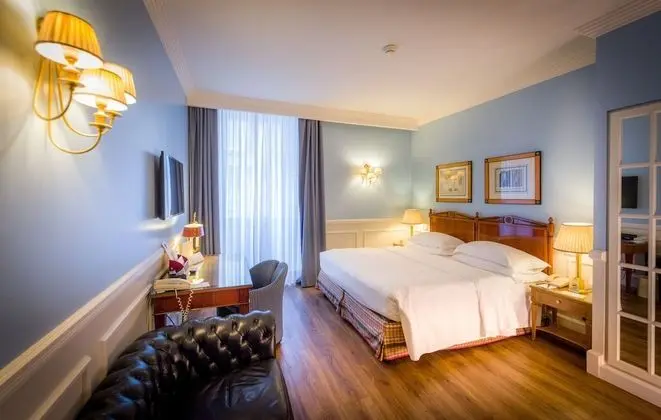 Deluxe Büyük Yataklı Tek Kişilik Oda
