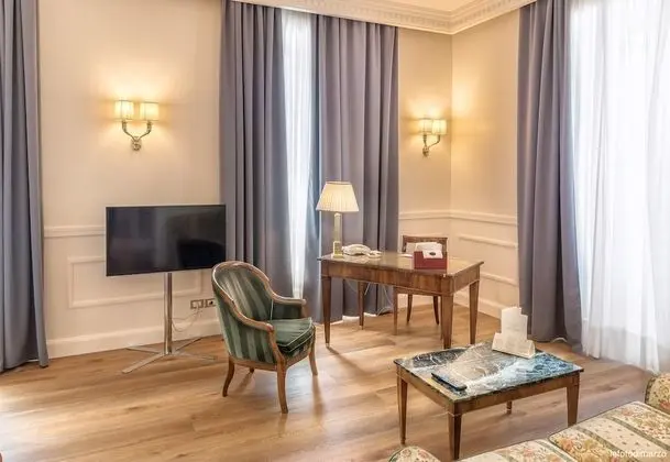 Standard Üç Kişilik Oda