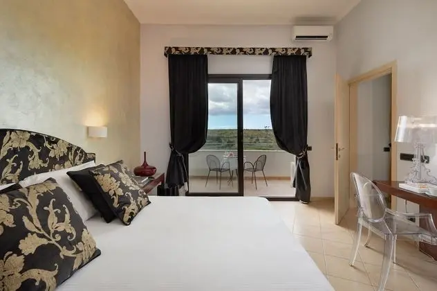 Presidential Süit, 1 Yatak Odası, Balkon, Zemin Kat (2 bathrooms)