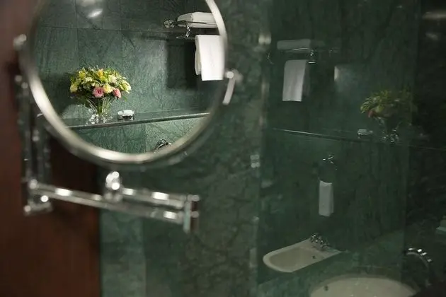 Superior Single Room with Garden View