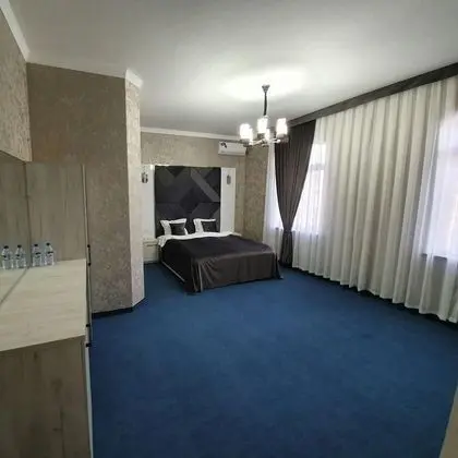 Luxury Tek Büyük Yataklı Oda