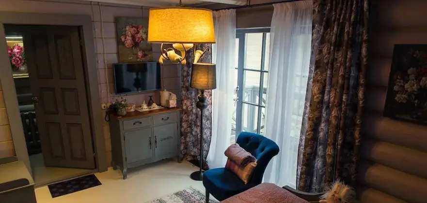 Comfort Tek Büyük Yataklı Oda