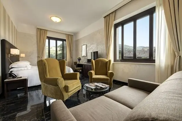 Oda (Prestige - Thermal Pool Access)