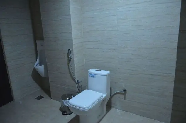 Standard Tek Büyük veya İki Ayrı Yataklı Oda, 1 Yatak Odası, Sigara İçilebilir, Havuz Manzaralı