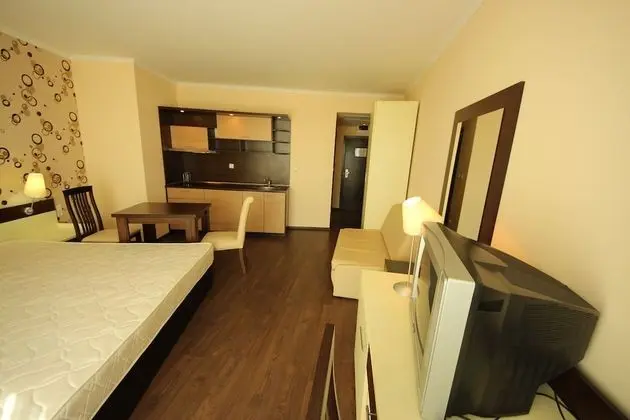 Economy Stüdyo, Deniz Manzaralı