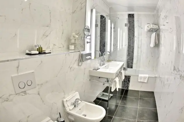 Deluxe Oda, 2 Tek Kişilik Yatak, Göl Manzaralı (Balcony)