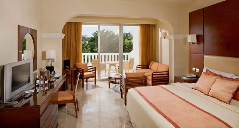 Deluxe Suite, Garden View