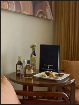 Deluxe Suite, Garden View