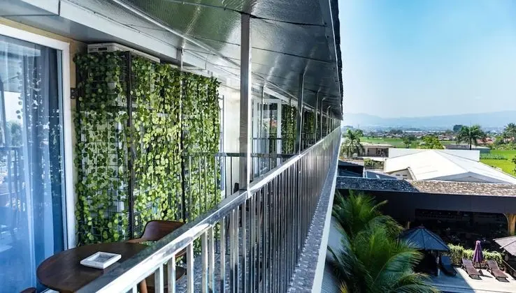 Grand Oda, 1 Yatak Odası, Balkon, Executive Katı (Tarumanagara Grand Deluxe)